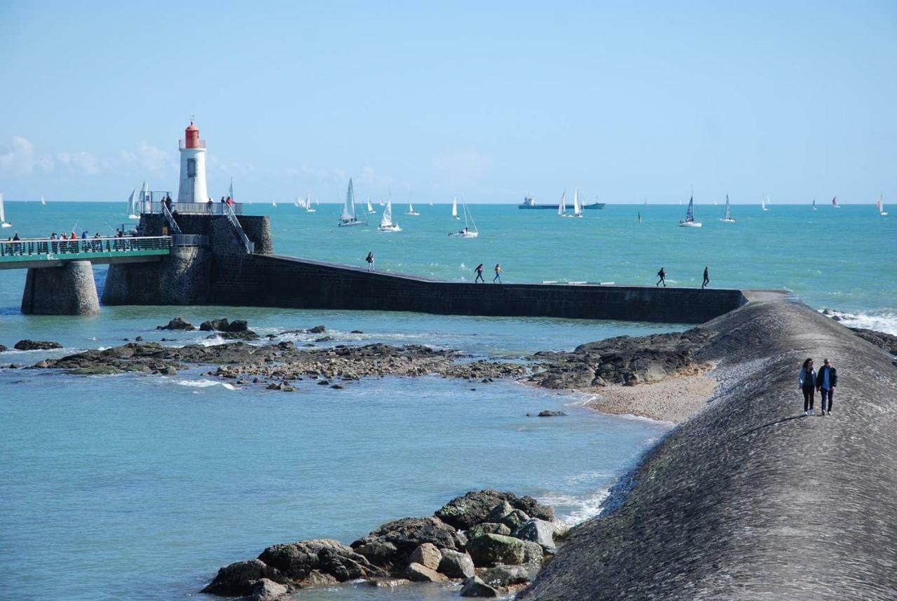 T2 50 M² Au Bord De Mer La Chaume Bagian luar foto