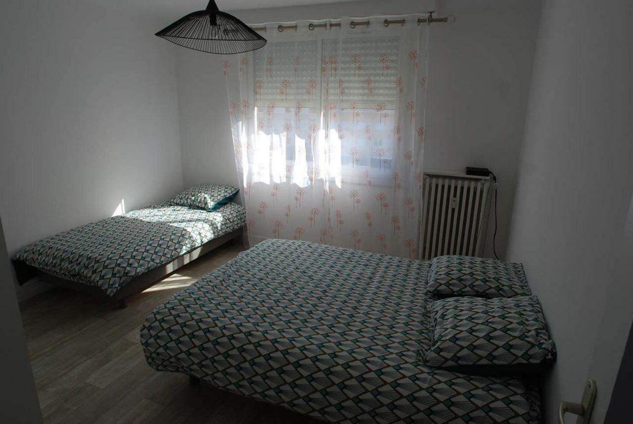 T2 50 M² Au Bord De Mer La Chaume Bagian luar foto