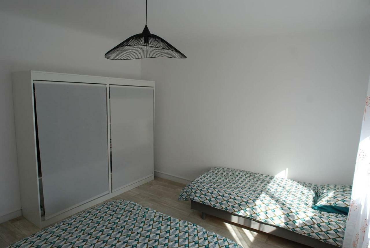 T2 50 M² Au Bord De Mer La Chaume Bagian luar foto